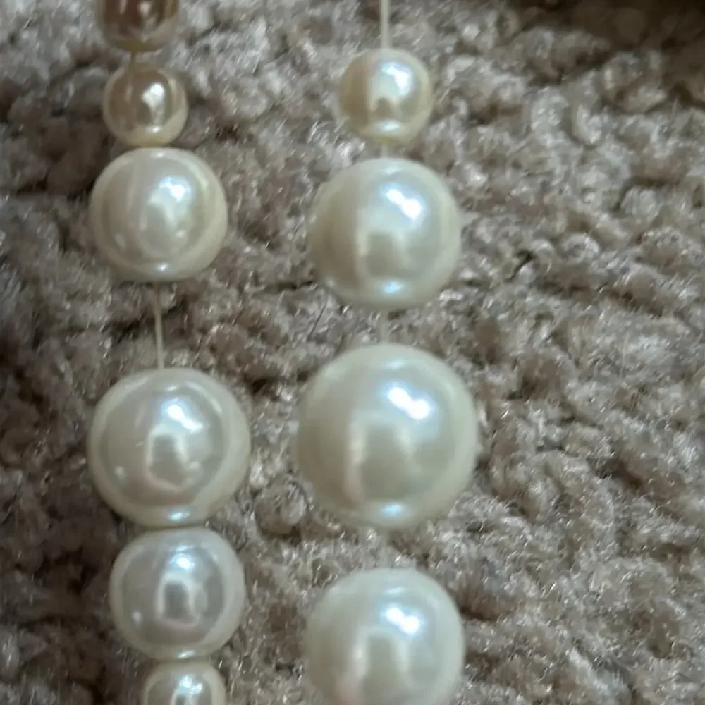 Women’s vintage dainty white beaded faux pearl bracelet one size‎ stretches